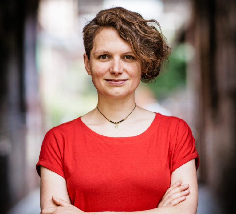 b4f6efd52ed0-250728_StudioZX_quadrat