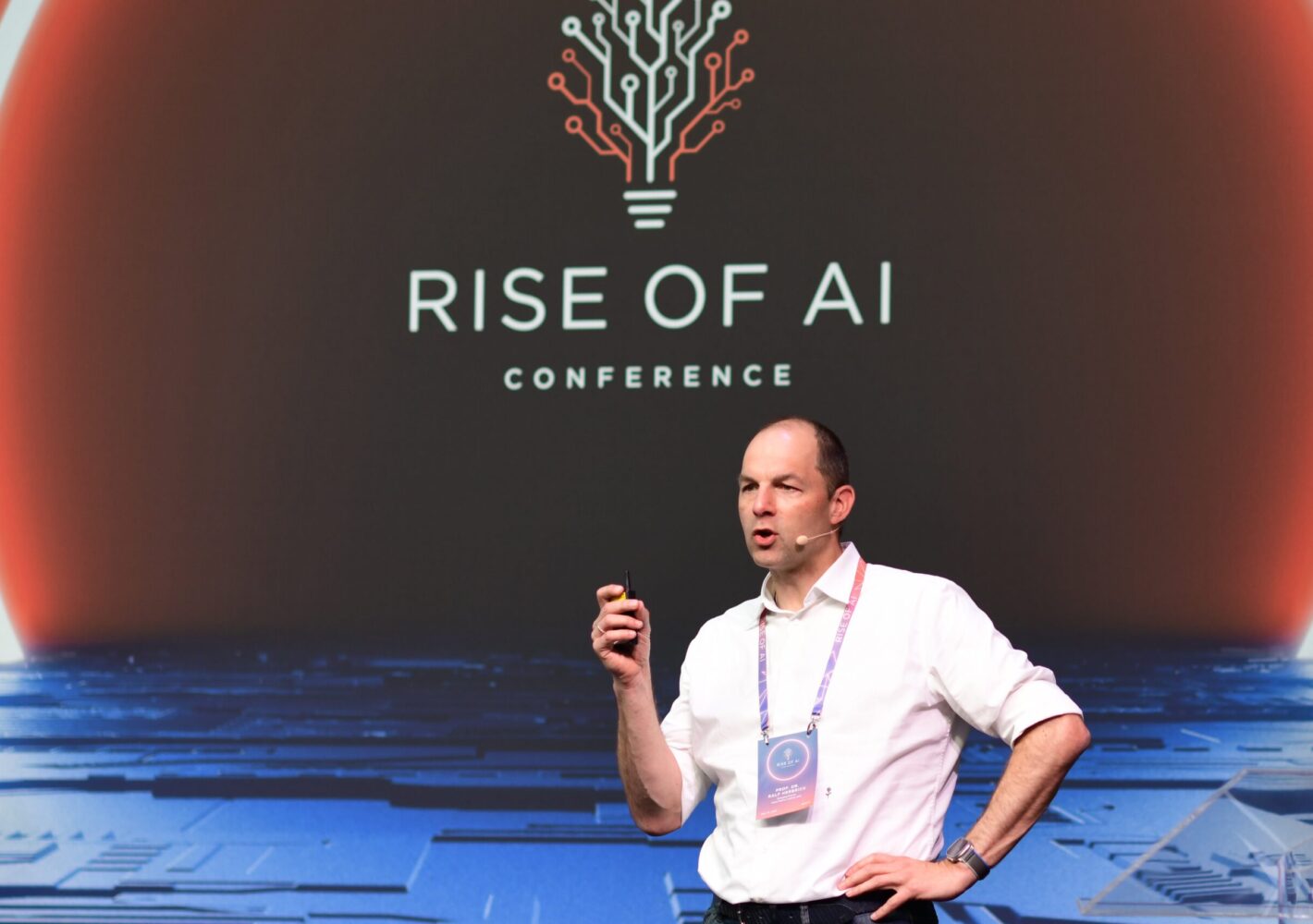 Rise_of_AI_Conference_2023_by-Thomas-Tiefseetaucher_3647-scaled