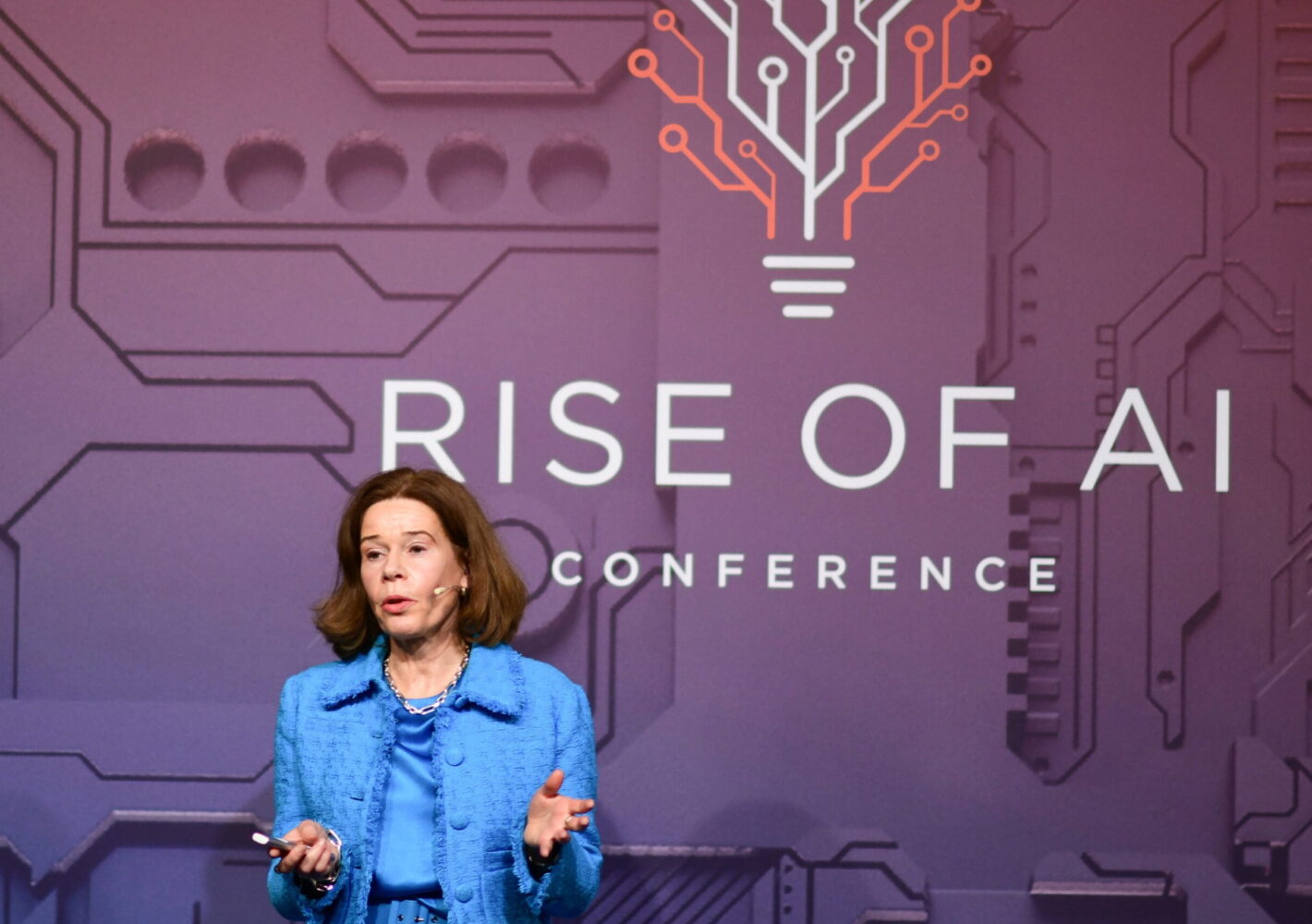 Rise_of_AI_Conference_2023_by-Thomas-Tiefseetaucher_3902-scaled